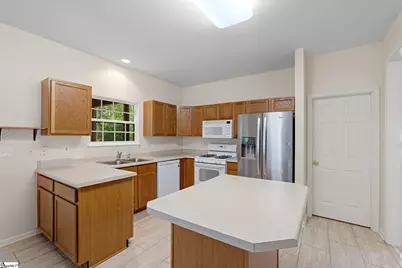 513 Scarlet Oak Drive, Fountain Inn, SC 29644 - Photo 9