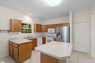 513 Scarlet Oak Dr, Fountain Inn, SC 29644 - Photo 9