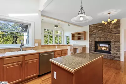 110 Pinnacle Pointe Drive, Seneca, SC 29672 - Photo 13