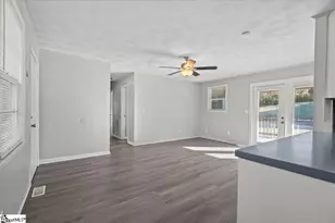 161 Oak St, Boiling Springs, SC 29316 - Photo 7