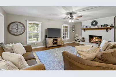 613 Sulphur Springs Road, Greenville, SC 29617 - Photo 5