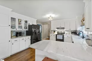 613 Sulphur Springs Rd, Greenville, SC 29617 - Photo 13