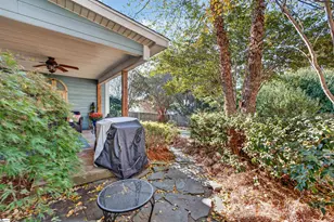 220 Clairhill Ct, Simpsonville, SC 29680 - Photo 37