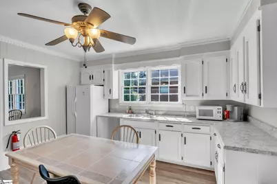 408 N Main Street, Greer, SC 29651 - Photo 9