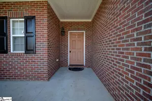 704 Center Rd, Greenville, SC 29687 - Photo 5