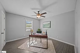 105 E Belvue Rd, Greenville, SC 29687 - Photo 15