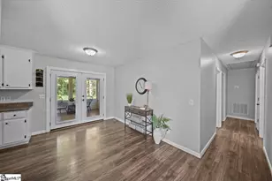 105 E Belvue Rd, Greenville, SC 29687 - Photo 7