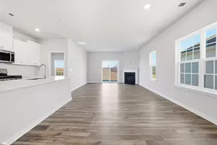 423 Lees Cor Ln, Woodruff, SC 29388 - Photo 7