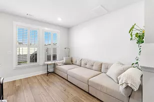 9 Mardale Ln, Greenville, SC 29609 - Photo 9