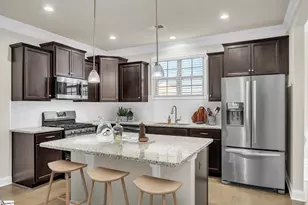 222 Raleighwood Ln, Simpsonville, SC 29681 - Photo 3