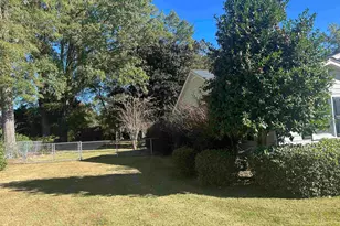 105 S Holland St, Clinton, SC 29325 - Photo 5