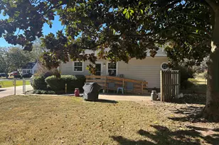 105 S Holland St, Clinton, SC 29325 - Photo 35