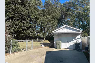 105 S Holland Street, Clinton, SC 29325 - Photo 31