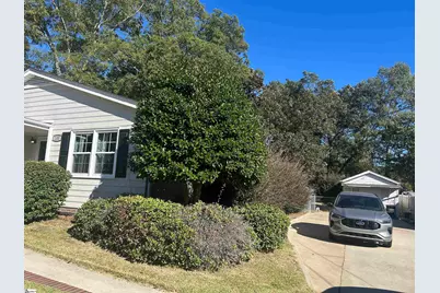 105 S Holland Street, Clinton, SC 29325 - Photo 3