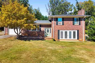 207 Judy Dr, Pickens, SC 29671 - Photo 1