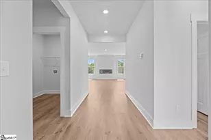 546 Winstone Trl, Woodruff, SC 29388 - Photo 5