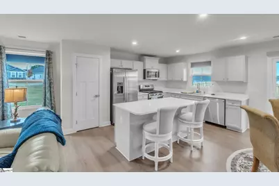 1018 Rev Robert Reid Street, Woodruff, SC 29388 - Photo 9