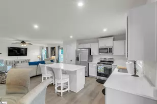 1018 Rev Robert Reid St, Woodruff, SC 29388 - Photo 11