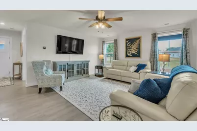 1018 Rev Robert Reid Street, Woodruff, SC 29388 - Photo 3