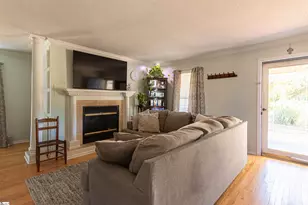 200 Polo Dr, Simpsonville, SC 29681 - Photo 3