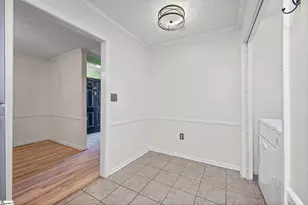 925 Cleveland St, Greenville, SC 29601 - Photo 13