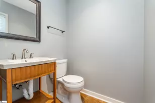 231 E Park Ave, Greenville, SC 29601 - Photo 11