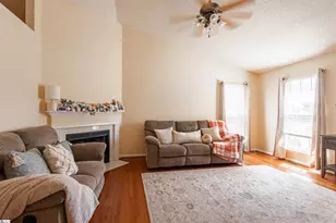 132 High Meadows Ln, Greer, SC 29651 - Photo 3