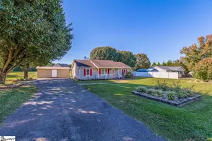 112 Homestead Dr, Boiling Springs, SC 29316 - Photo 5