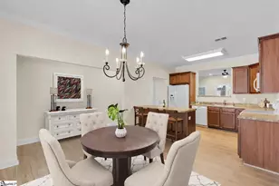 147 Trailside Ln, Greenville, SC 29607 - Photo 3