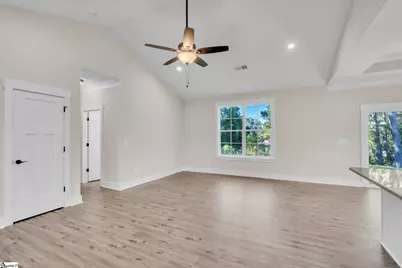 108 Saluda Street, Belton, SC 29627 - Photo 3