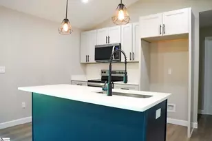 4 Thrift St, Greenville, SC 29609 - Photo 7