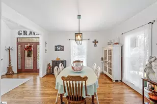 218 Deer Spring Ln, Simpsonville, SC 29680 - Photo 9