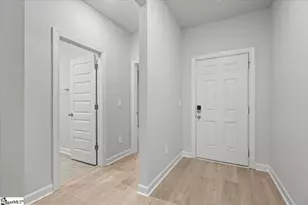 543 Harben Dr, Woodruff, SC 29388 - Photo 3