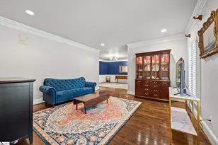 25 Club Forest Ln, Greenville, SC 29605 - Photo 5