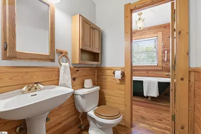 925 W 14 Highway, Landrum, SC 29356 - Photo 11