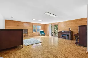 925 W 14 Hwy, Landrum, SC 29356 - Photo 15