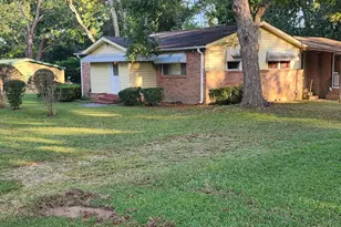 510 Chestnut St, Reidville, SC 29375 - Photo 1