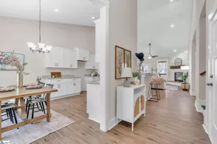 105 Circle Dr, Townville, SC 29689 - Photo 9