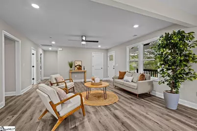 138 S Church Street, Duncan, SC 29334 - Photo 5