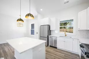 508 Barnett Rd, Greer, SC 29651 - Photo 11