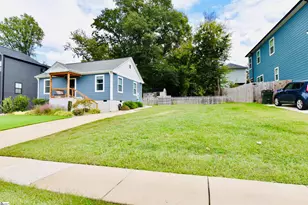 213 S Calhoun St, Greenville, SC 29601 - Photo 3