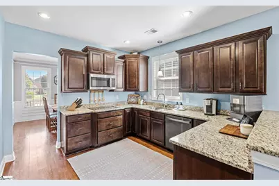 10 Kelvyn Street, Greer, SC 29651 - Photo 9