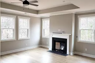 321 Stardust Ln, Seneca, SC 29672 - Photo 7