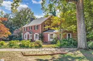 303 N B St, Easley, SC 29640 - Photo 5