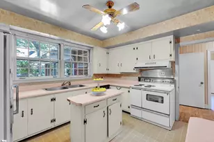 303 N B St, Easley, SC 29640 - Photo 19