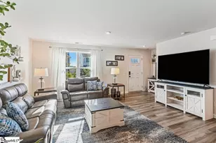 329 Elwin Ln, Greer, SC 29651 - Photo 9