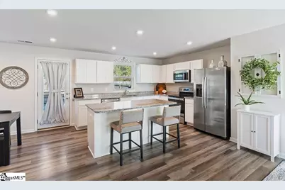 329 Elwin Lane, Greer, SC 29651 - Photo 5