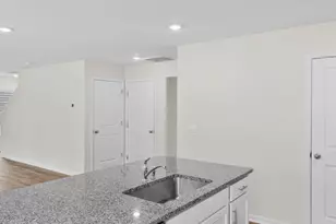 868 Wolverine Ln, Woodruff, SC 29388 - Photo 11