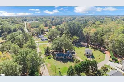 8 Pinecrest Drive, Williamston, SC 29697 - Photo 33