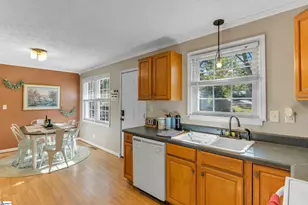 8 Pinecrest Dr, Williamston, SC 29697 - Photo 11